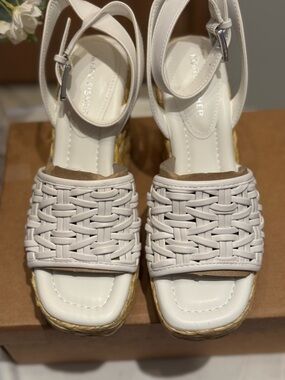 Marc Fisher Women White Godina Espadrille Square Toe Wedge Sandal Shoe Sz 8 m
